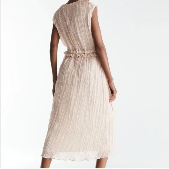 Zara Cream Midi Dress - Picture 5 of 14